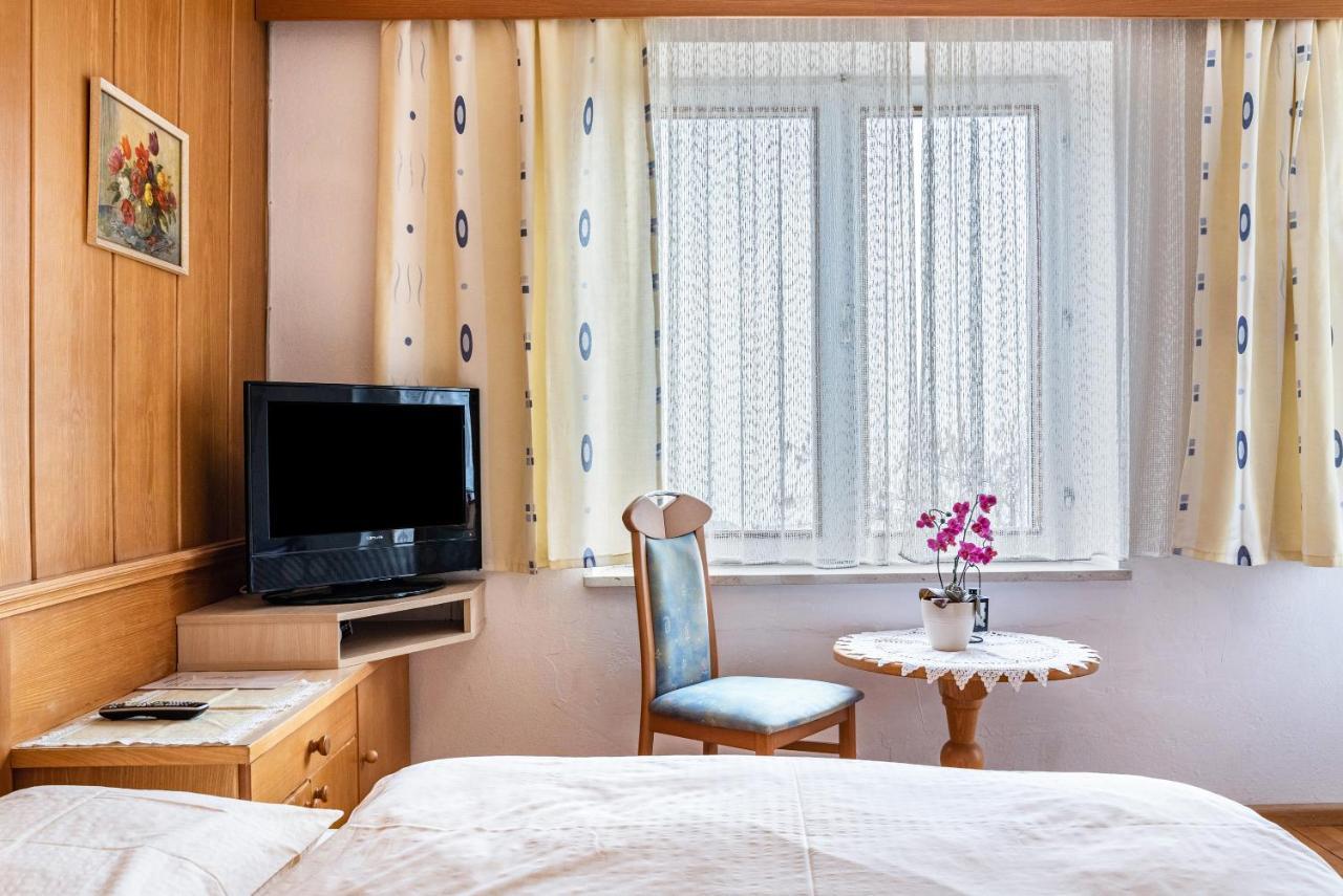 Adang Fernblick Apartment Tirolo
